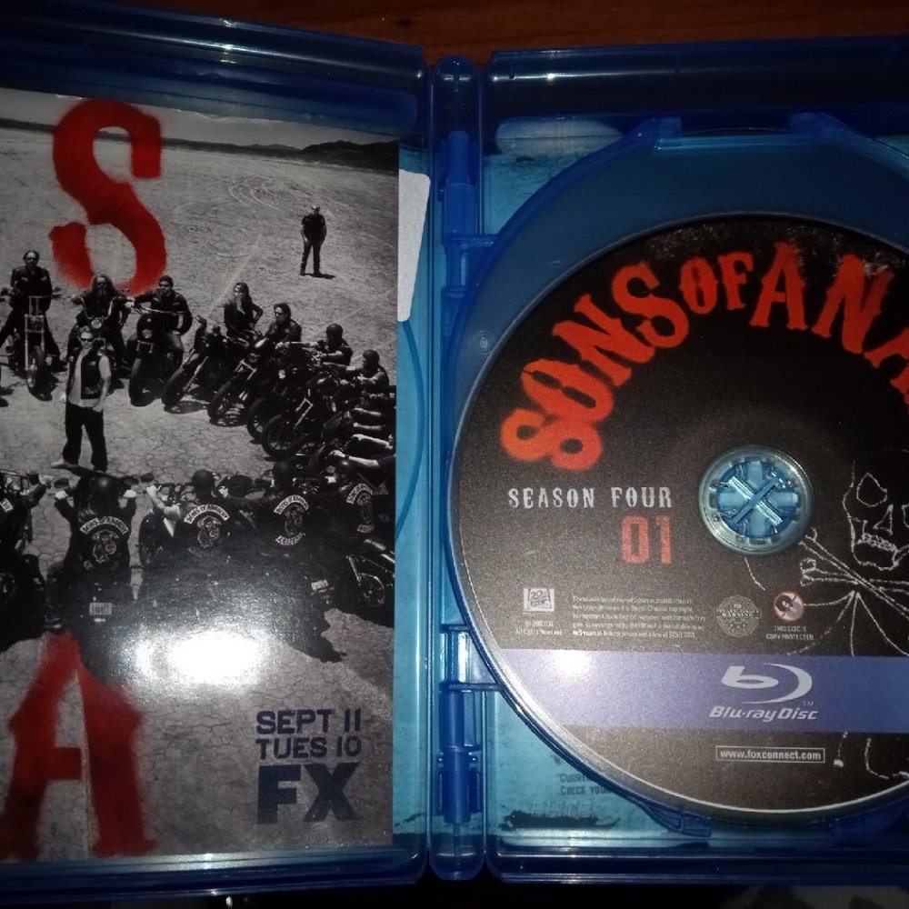 3 Blu-Ray Collection - Picture 3 of 8